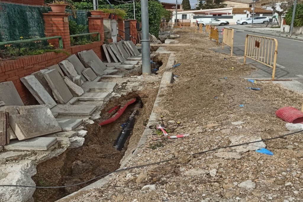 Substitució de canonades d’aigua a les Gunyoles